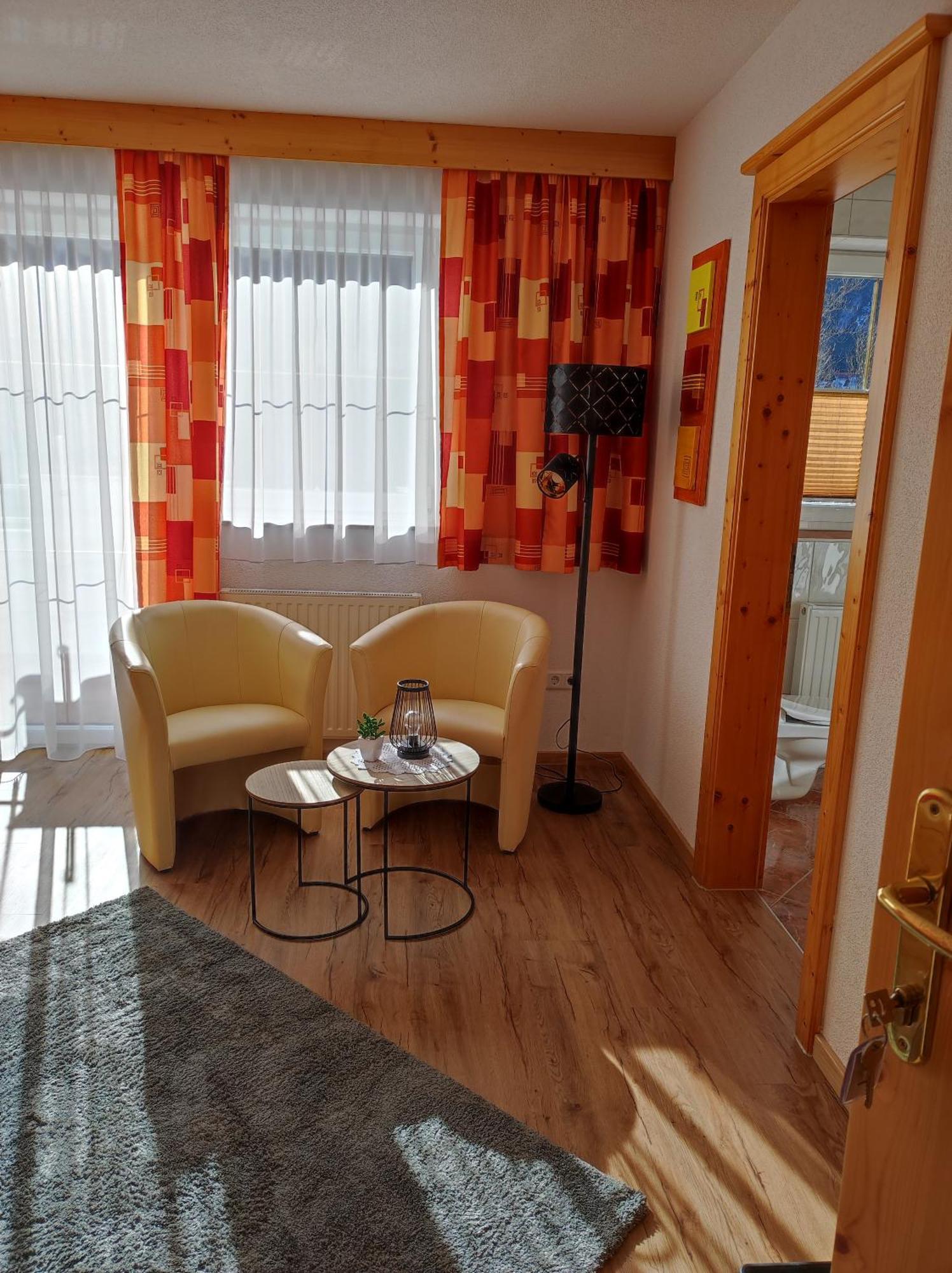 Gaestehaus Maria - Privatzimmer Nassereith Exterior foto
