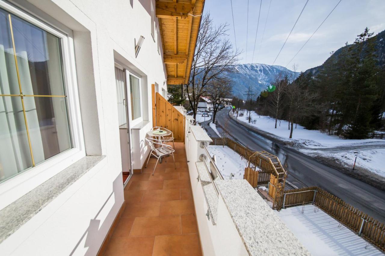 Gaestehaus Maria - Privatzimmer Nassereith Exterior foto